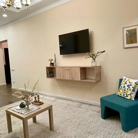 Жк Комфорт, Центр, Рядом Трц Mega По Розыбакиева Apartment Almaty Exterior photo