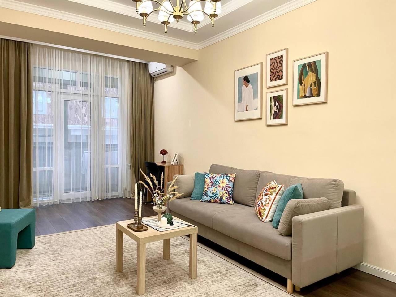 Apartment жк комфорт, центр, рядом трц Mega по розыбакиева Almaty