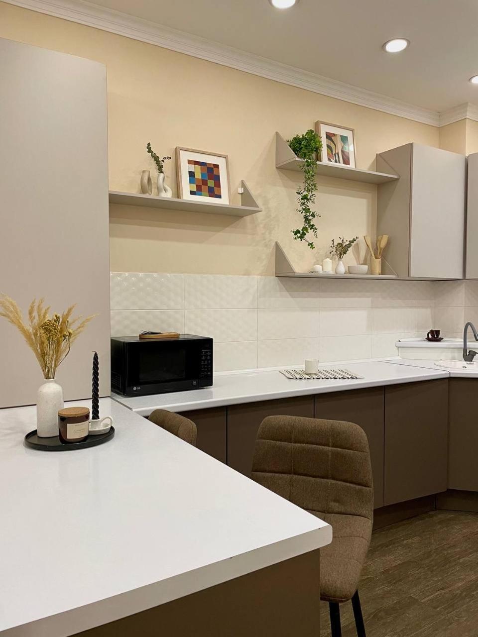 Apartment жк комфорт, центр, рядом трц Mega по розыбакиева