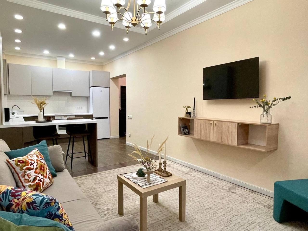 Apartment жк комфорт, центр, рядом трц Mega по розыбакиева *